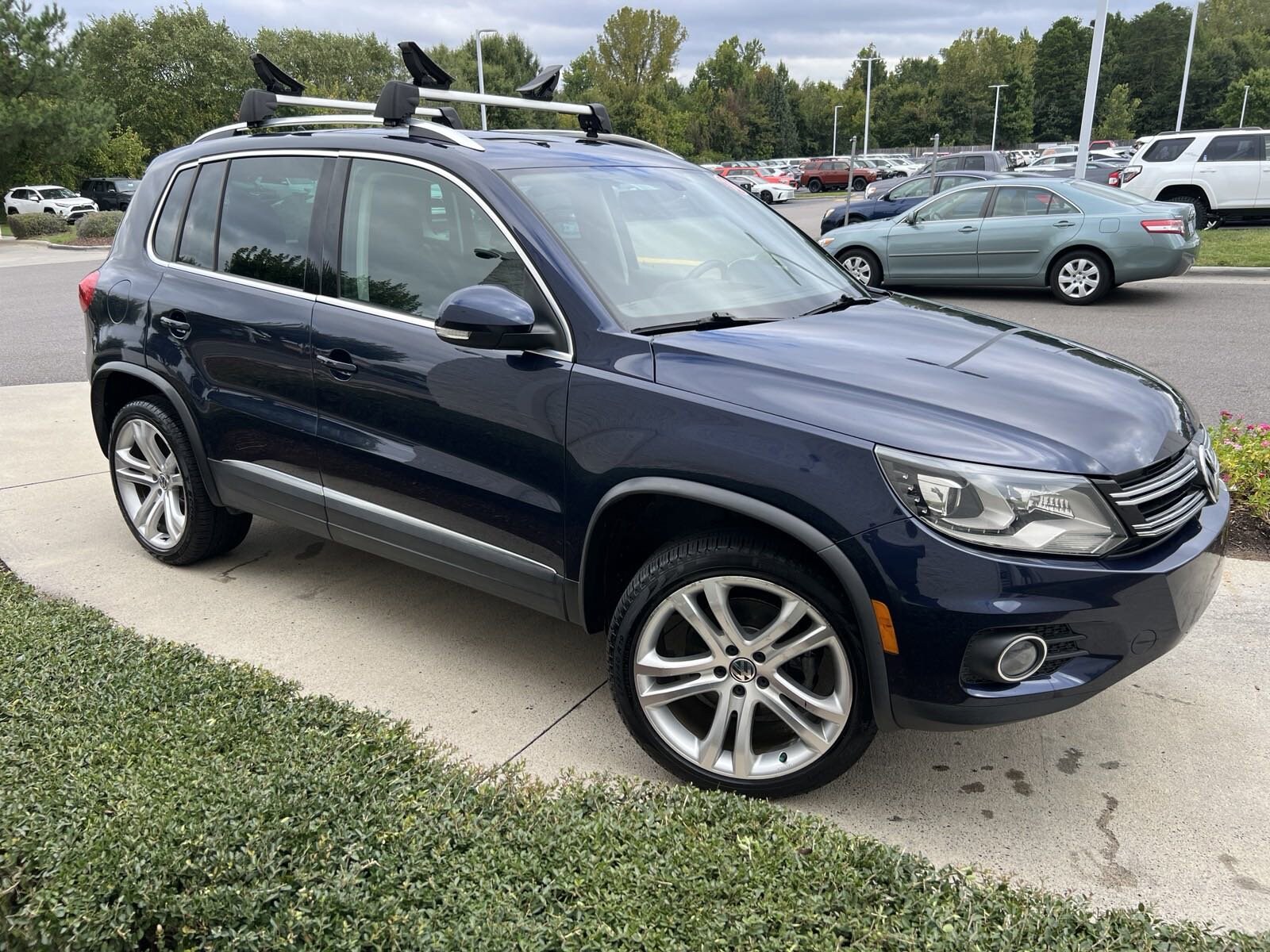 Used 2016 Volkswagen Tiguan SEL with VIN WVGBV7AX8GW603277 for sale in Concord, NC