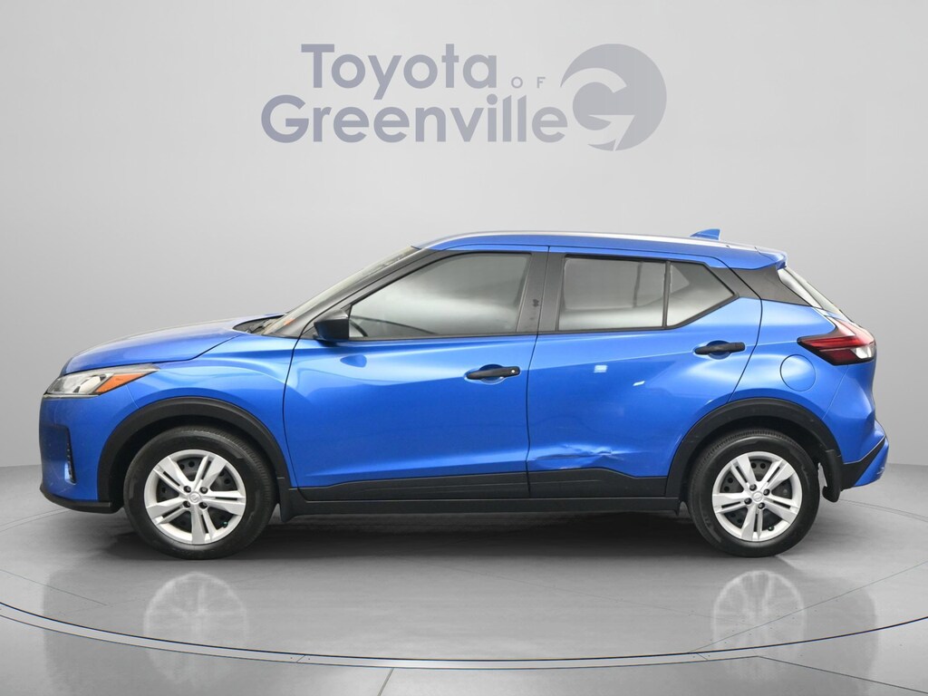Used 2024 Nissan Kicks S SUV