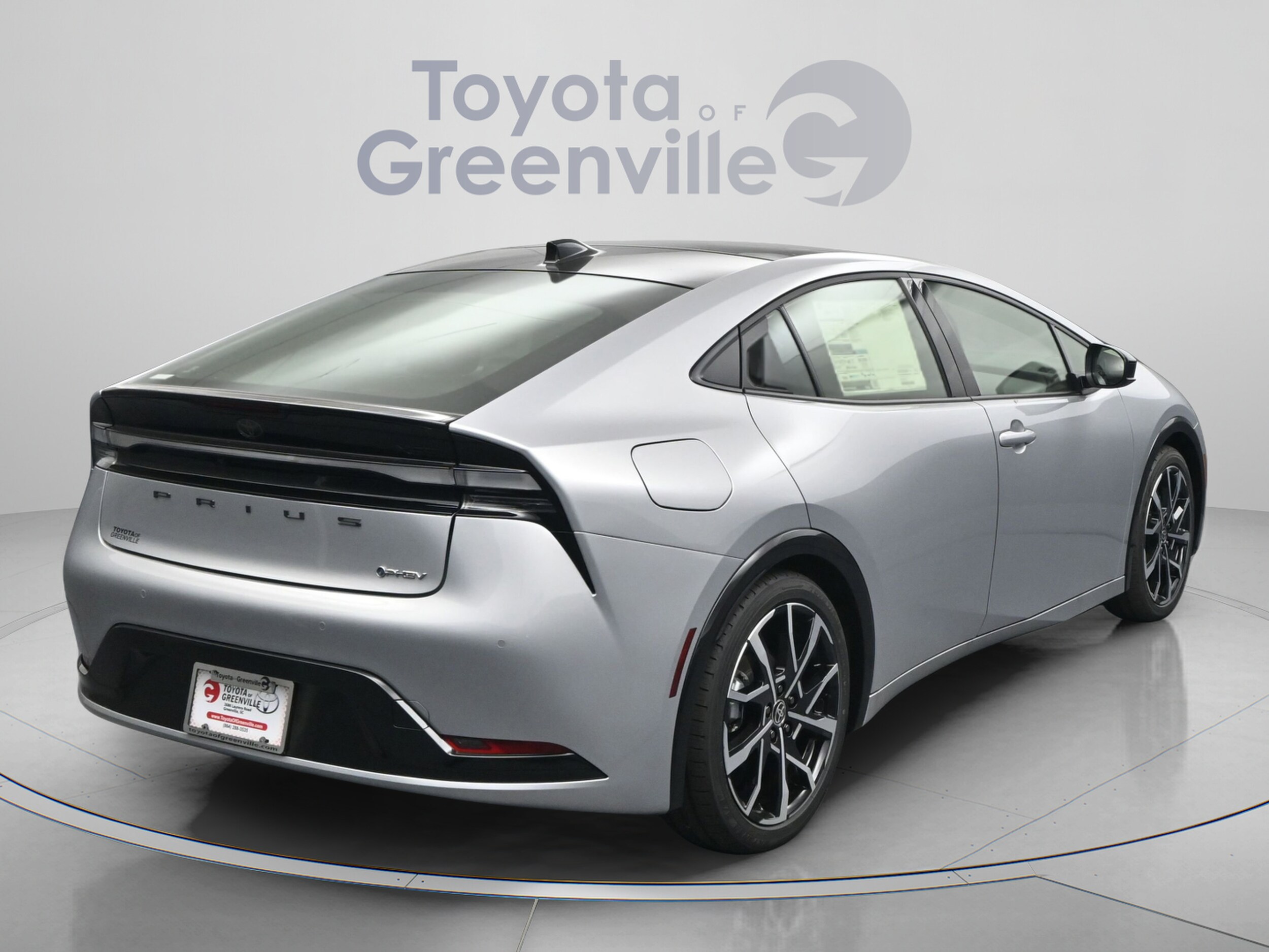 2025 Toyota Prius XSE - Photo 11