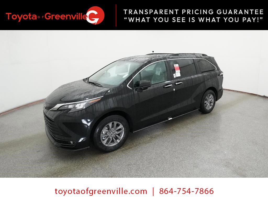 2026 Toyota Sienna XLE Van Passenger Van