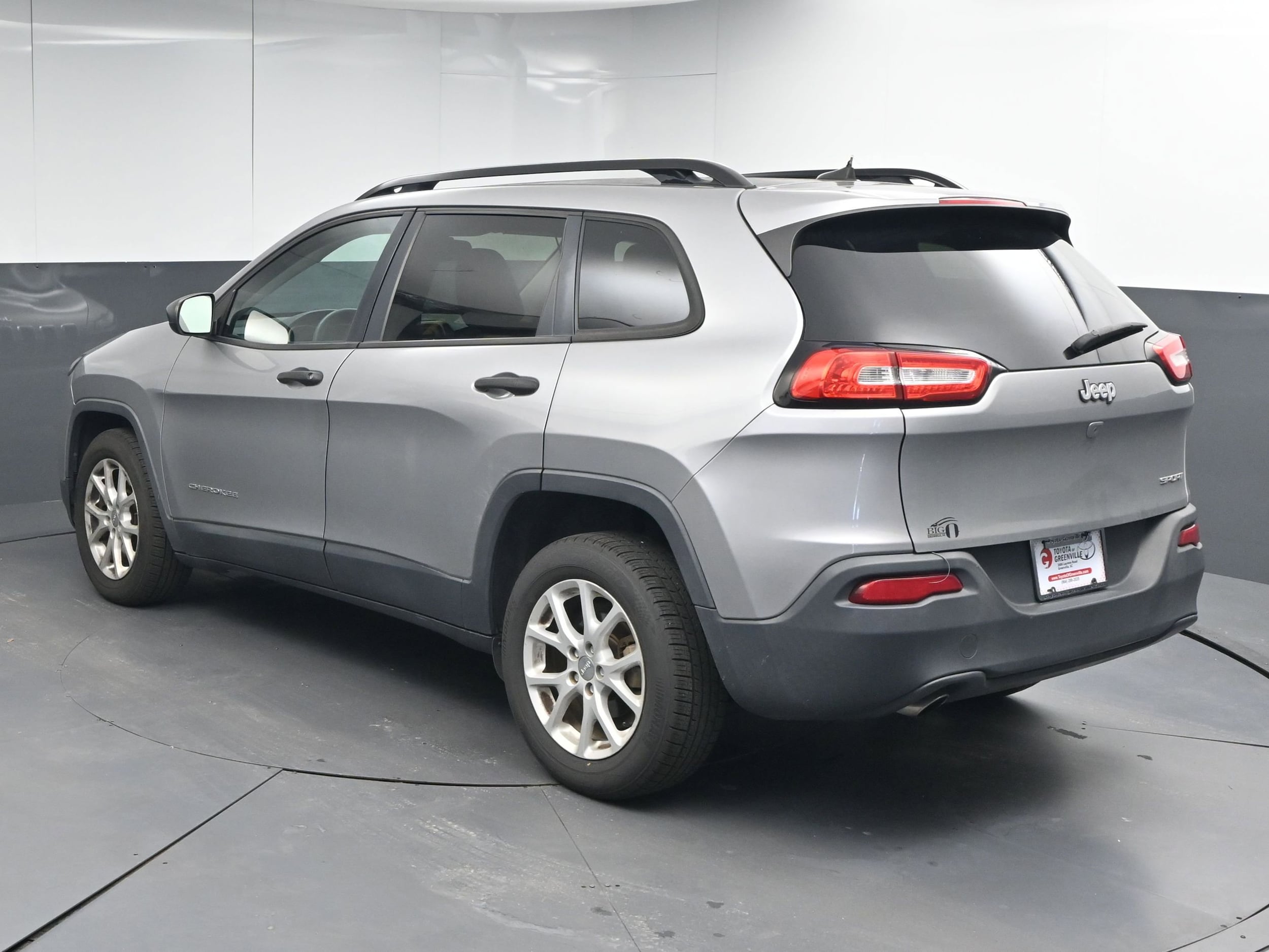 Used 2016 Jeep Cherokee Sport with VIN 1C4PJLAB9GW346939 for sale in Greenville, SC