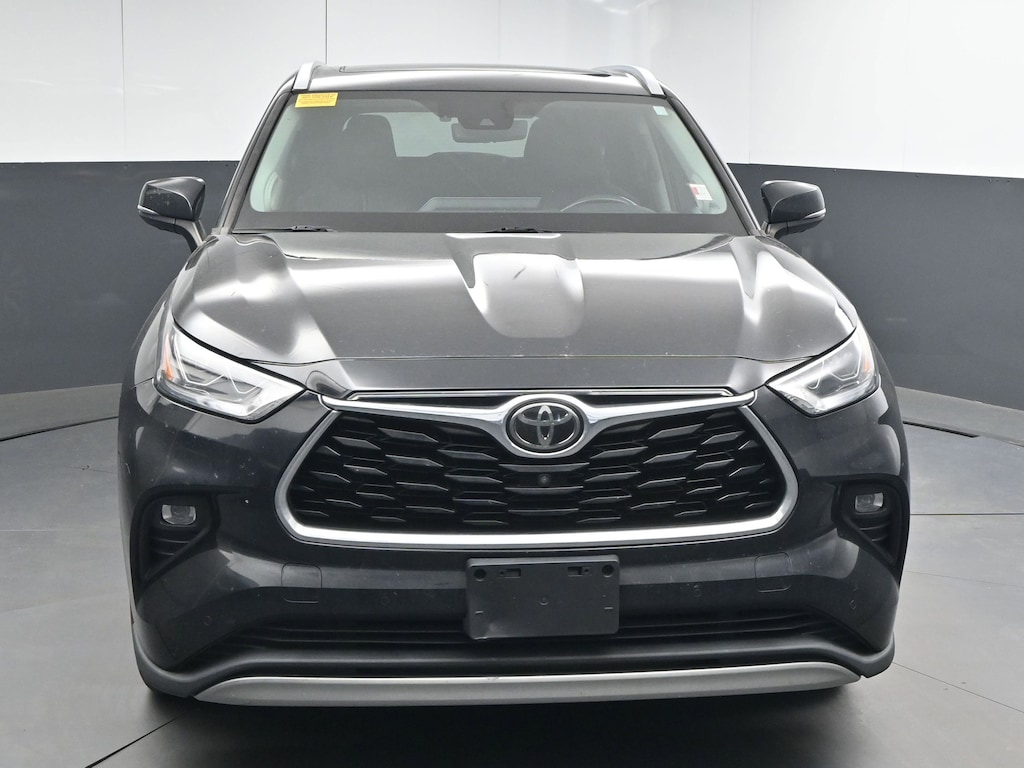 Used 2021 Toyota Highlander Platinum SUV