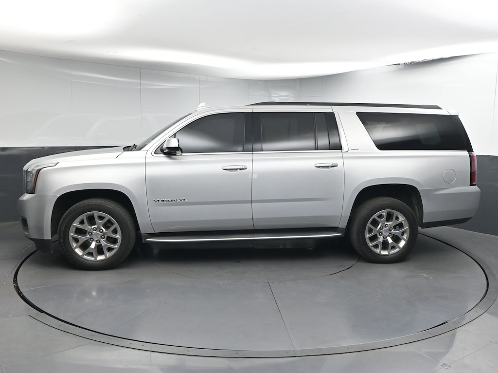 Used 2017 GMC Yukon XL SLT SUV