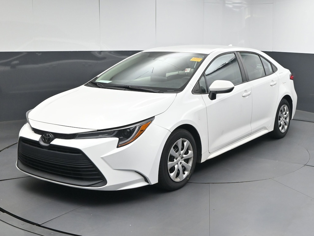 Used 2023 Toyota Corolla LE Sedan