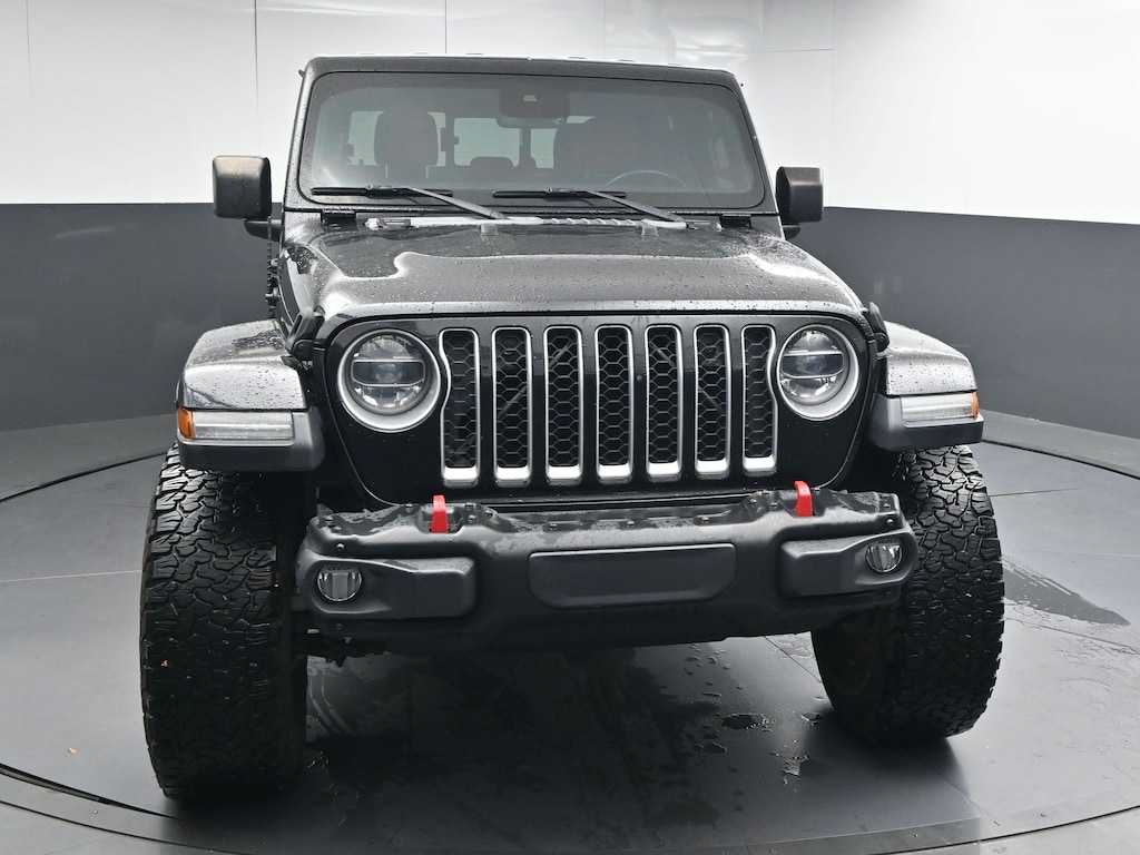 Used 2020 Jeep Gladiator Overland Truck Crew Cab