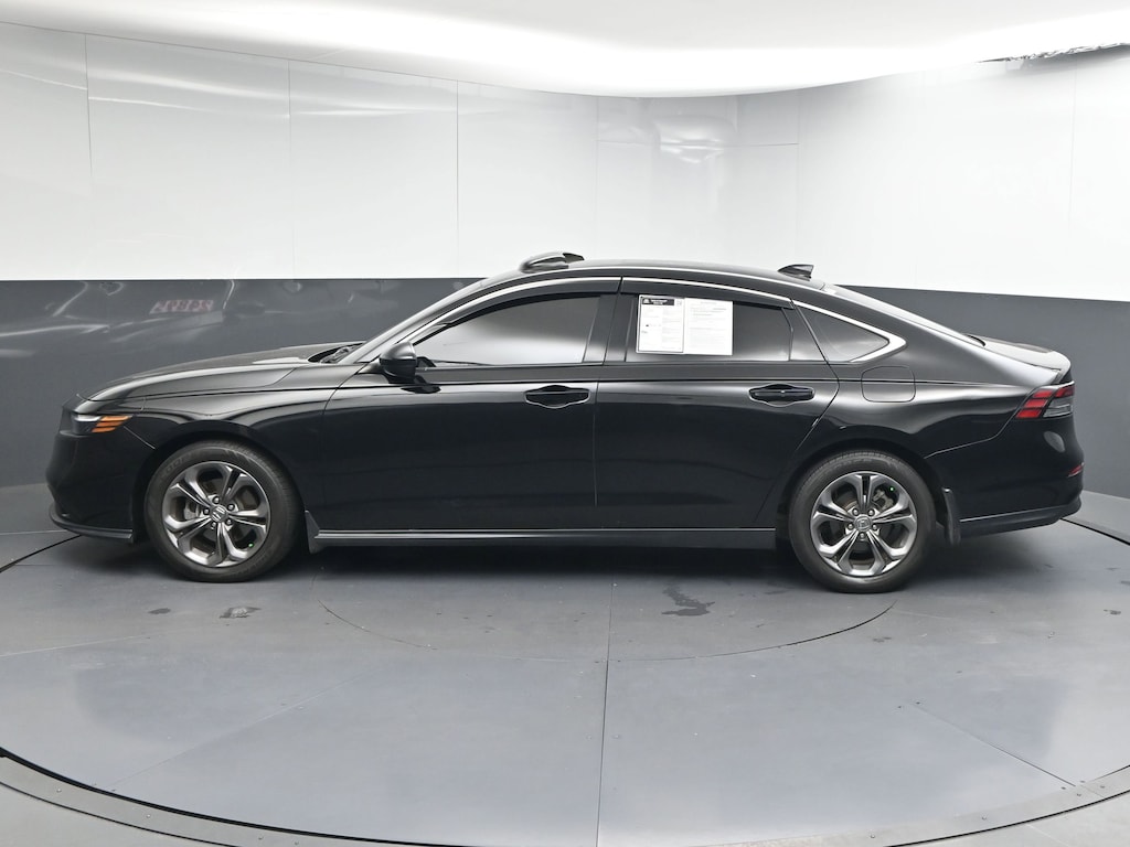 Used 2023 Honda Accord EX Sedan