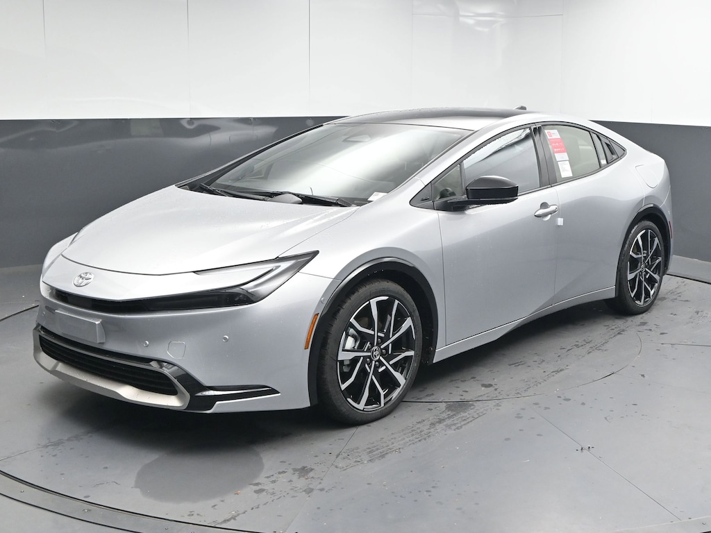 New 2026 Toyota Prius Plug-in Hybrid XSE Premium Hatchback