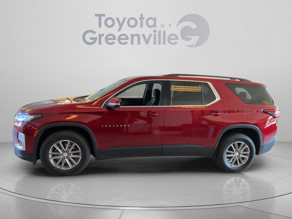 Used 2022 Chevrolet Traverse LT Leather SUV