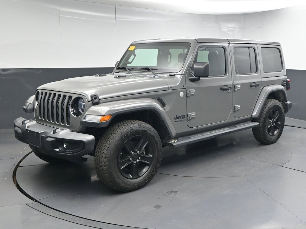 Used 2020 Jeep Wrangler Unlimited Sahara SUV