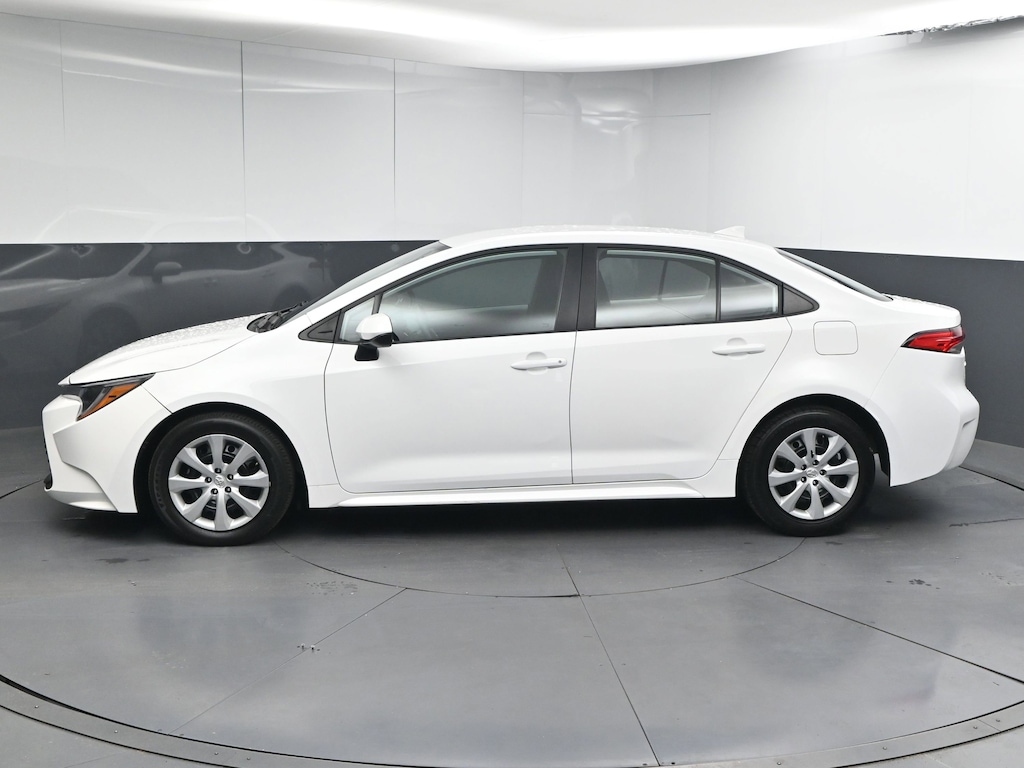 Certified 2024 Toyota Corolla LE Sedan