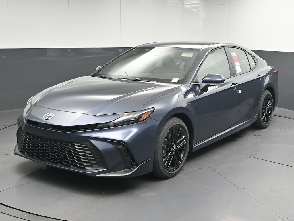 New 2026 Toyota Camry SE Sedan