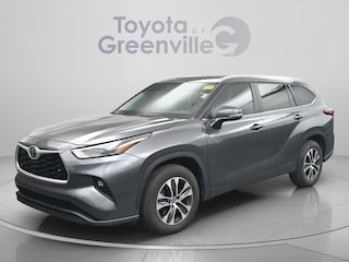 2023 Toyota Highlander XLE SUV