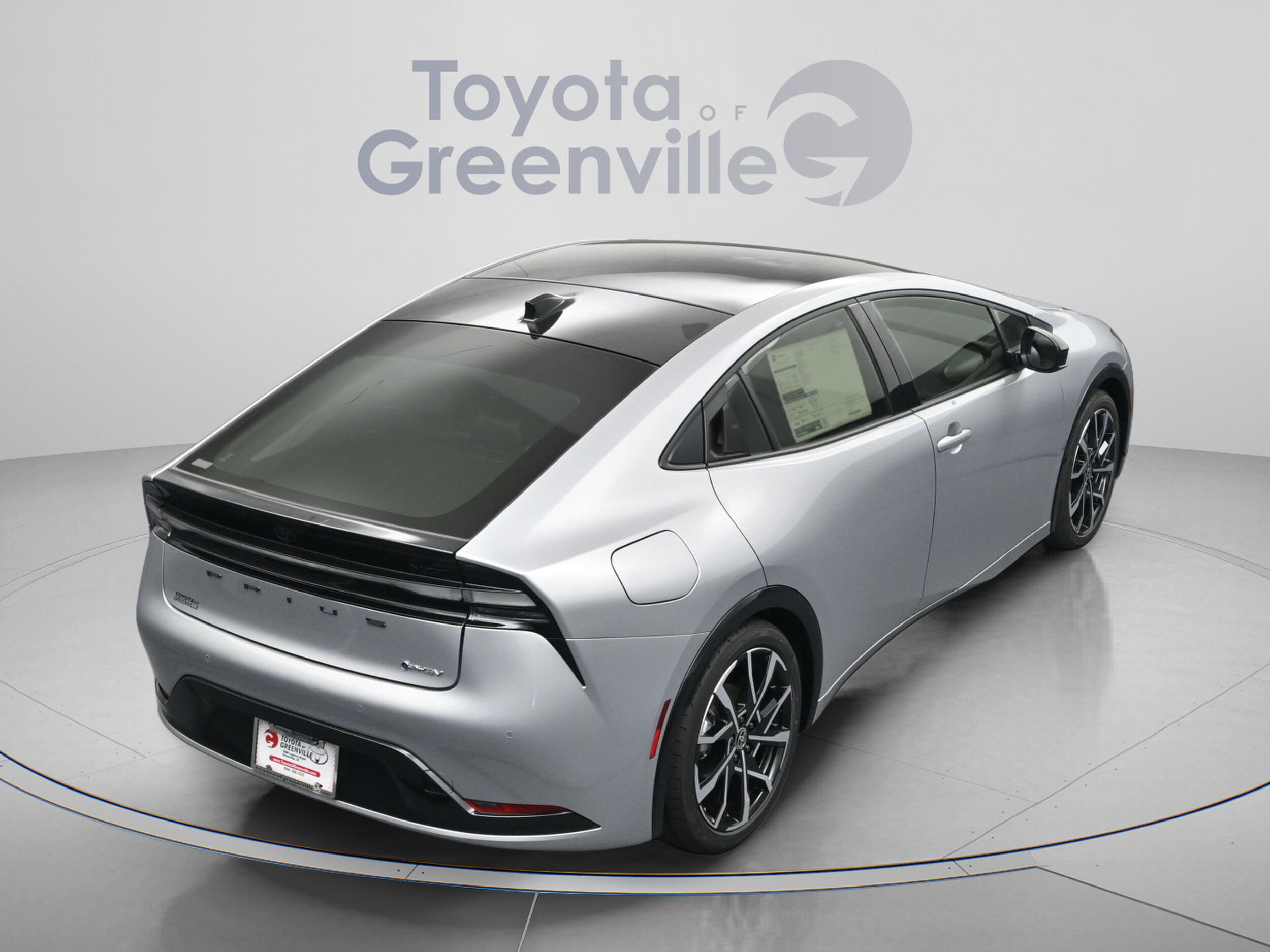 2025 Toyota Prius XSE - Photo 12