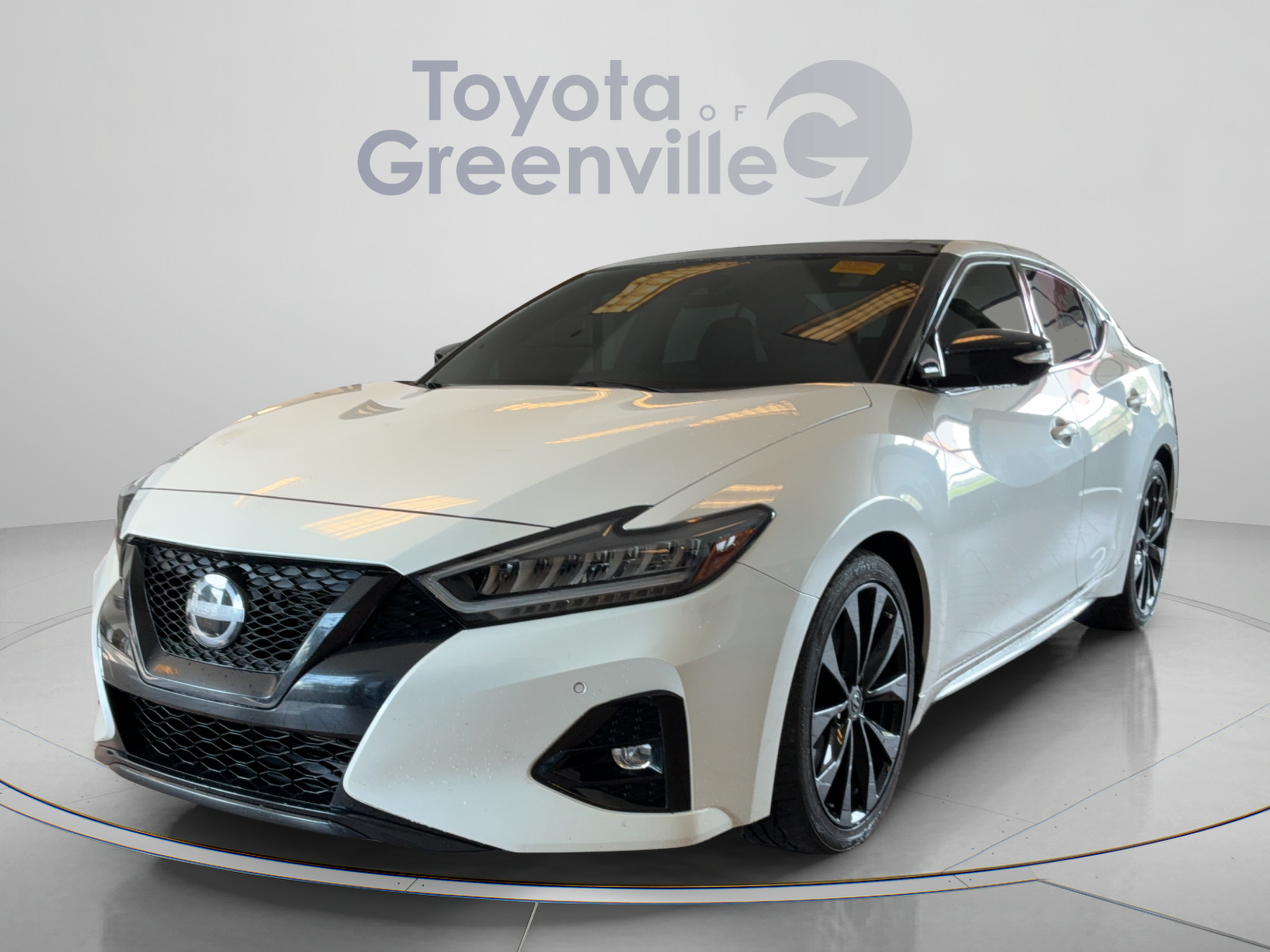 2023 Nissan Maxima SR