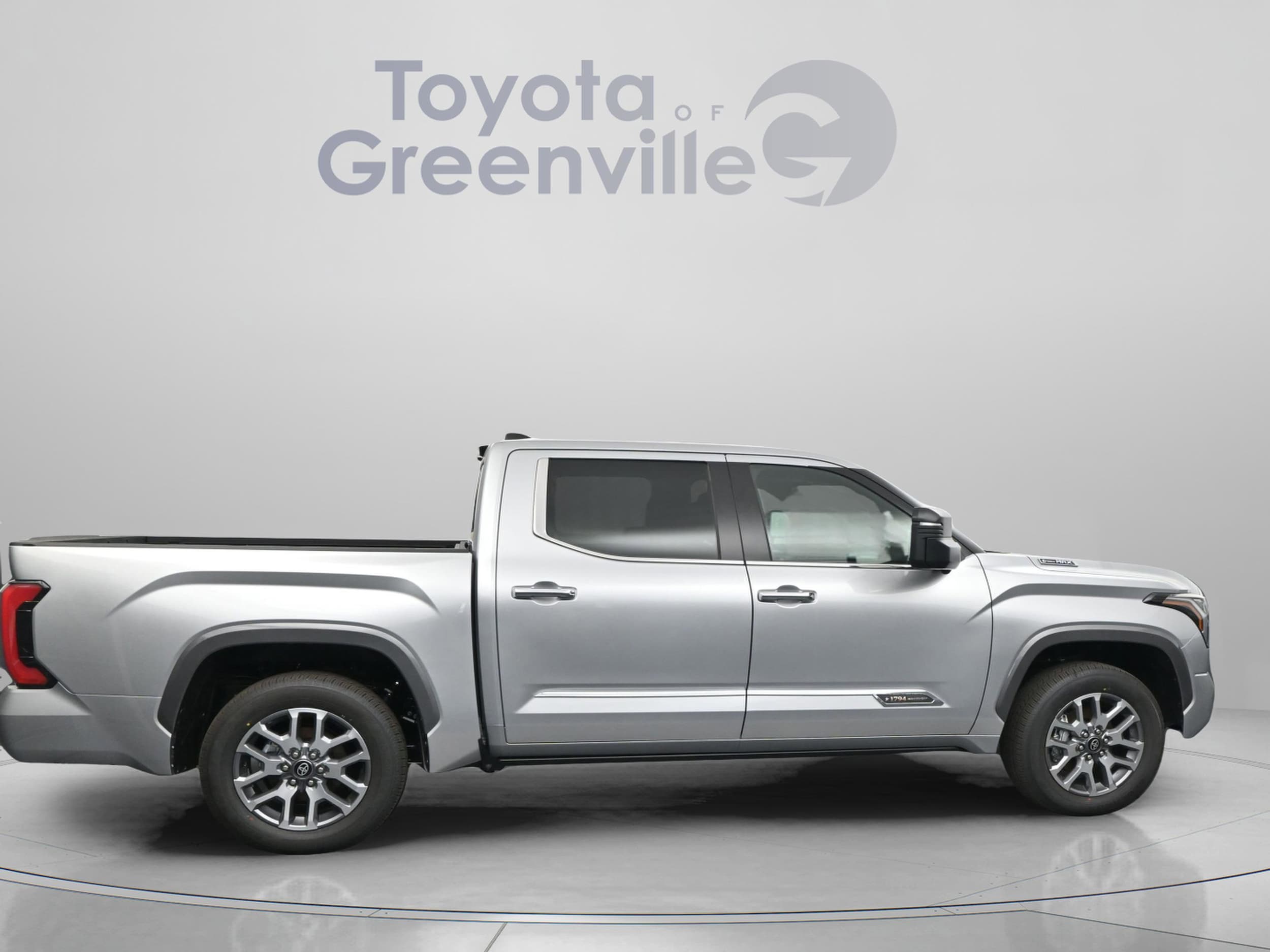 2025 Toyota Tundra 1794 Edition - Photo 16