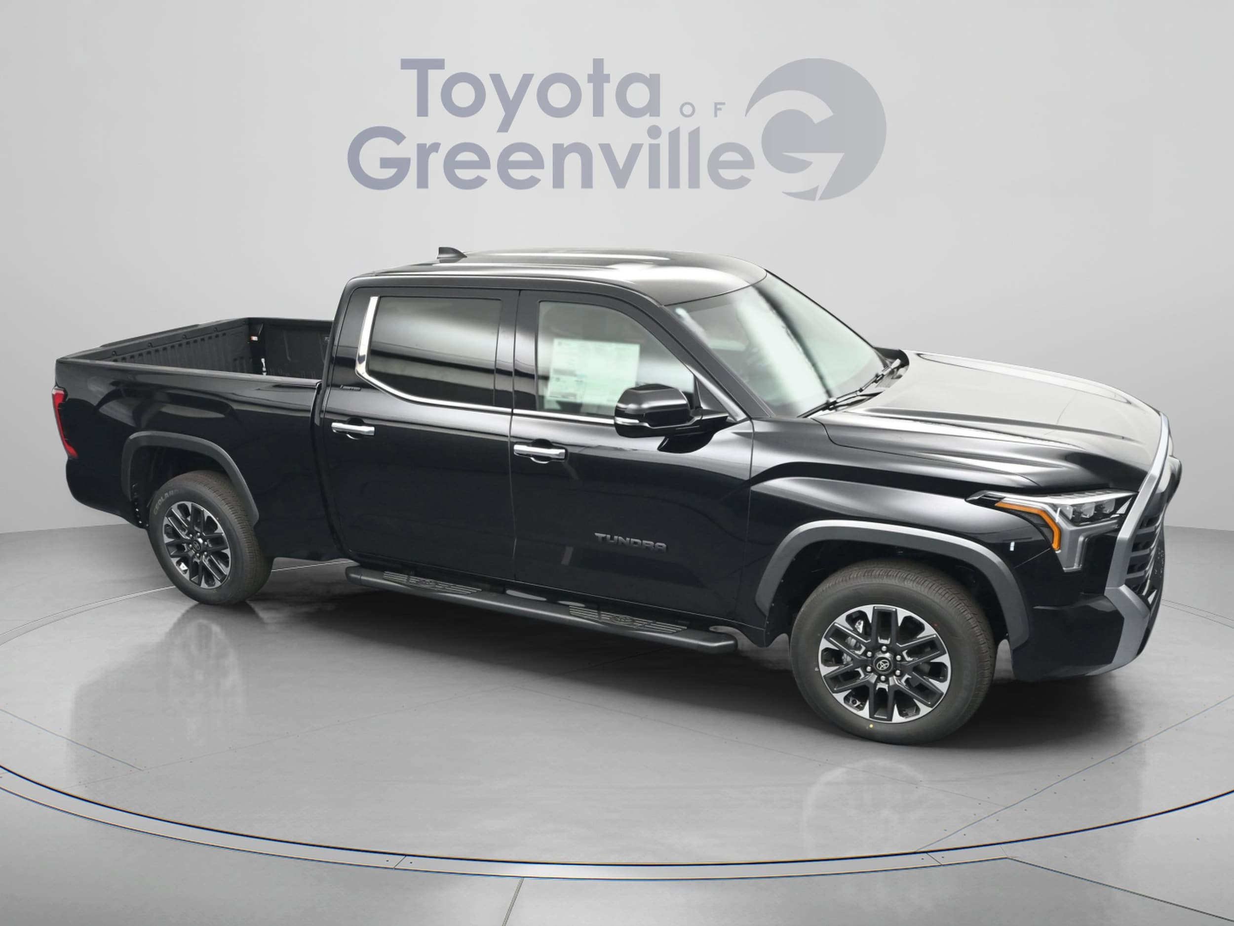 2026 Toyota Tundra Limited - Photo 18