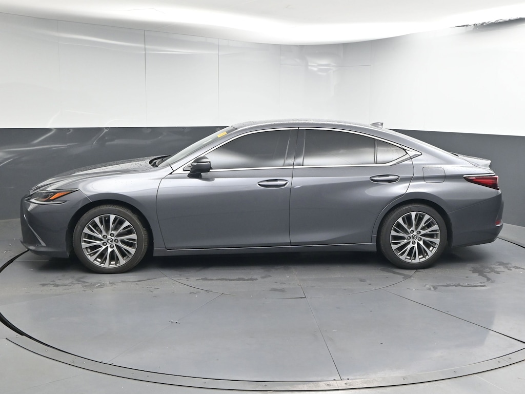 Used 2019 Lexus ES 350 Sedan