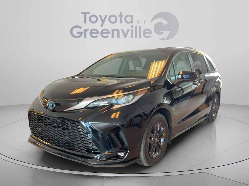 Certified 2024 Toyota Sienna XSE 7 Passenger Van Passenger Van