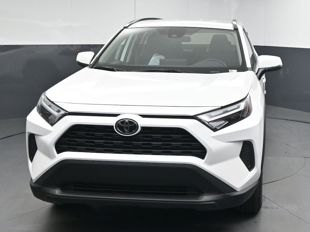 New 2025 Toyota RAV4 Hybrid XLE SUV
