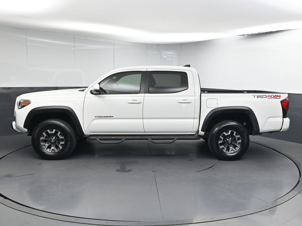 Used 2018 Toyota Tacoma Truck Double Cab