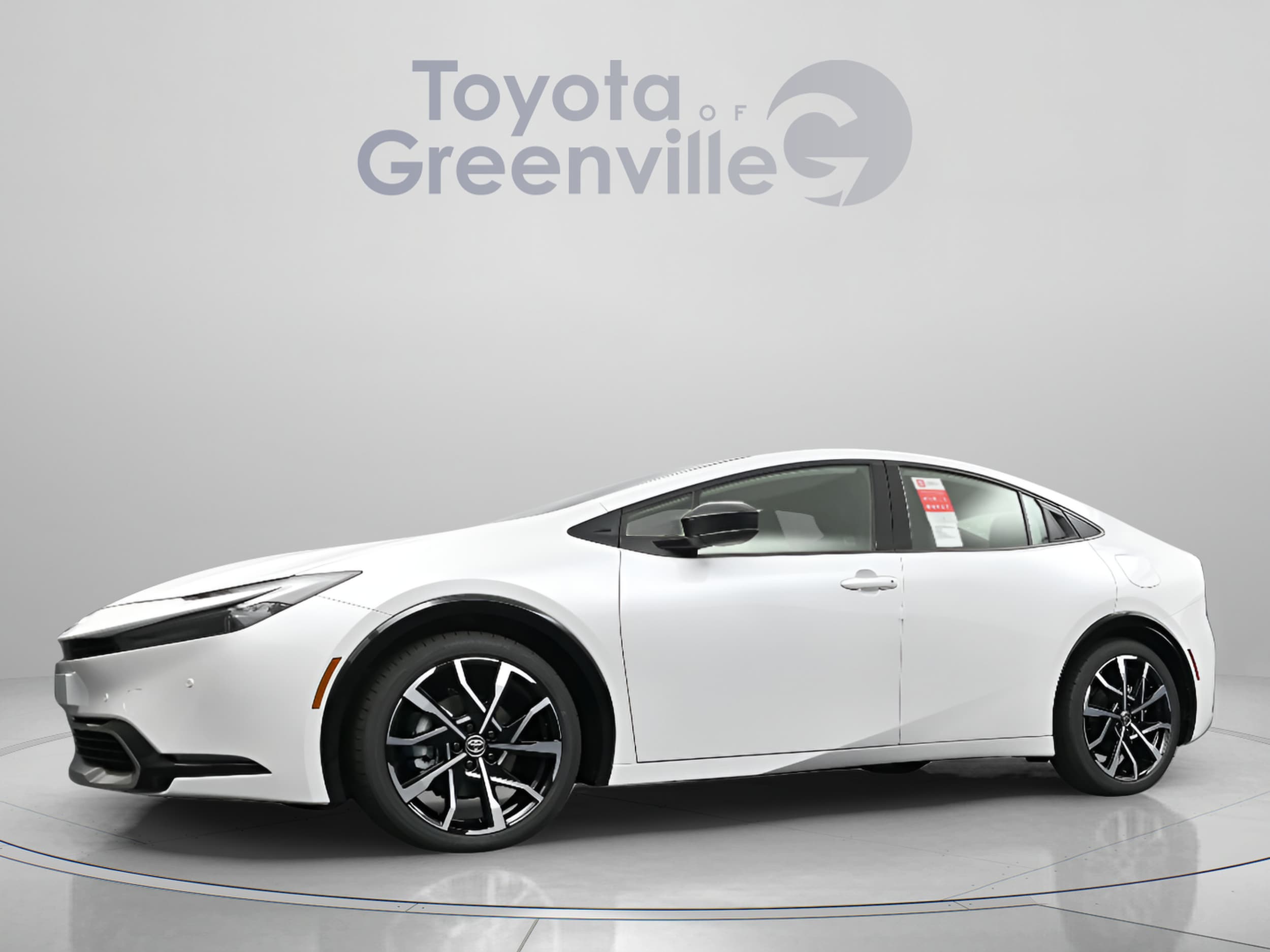 2025 Toyota Prius XSE - Photo 4