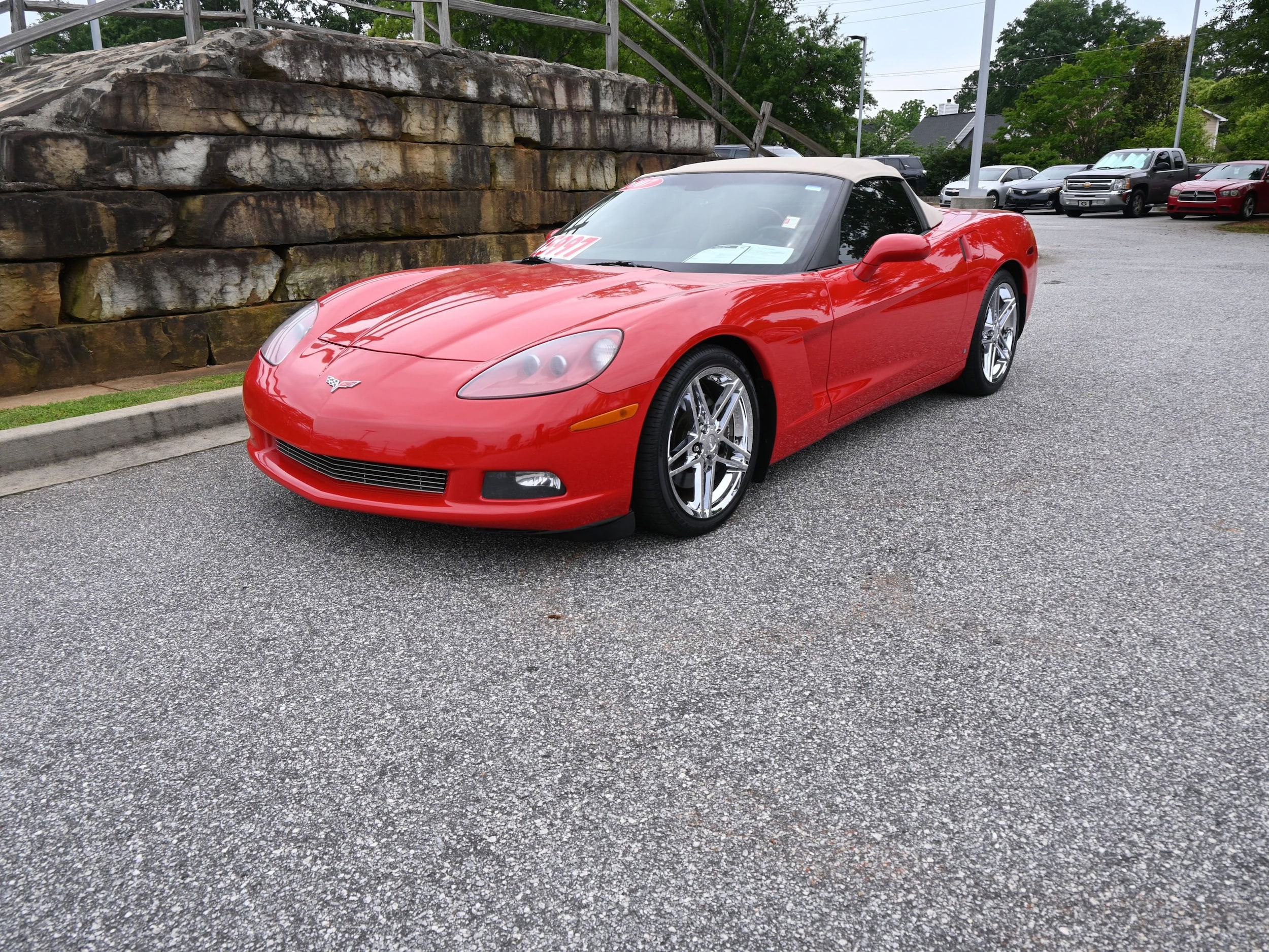Used 2007 Chevrolet Corvette Base with VIN 1G1YY36U275136255 for sale in Greenville, SC