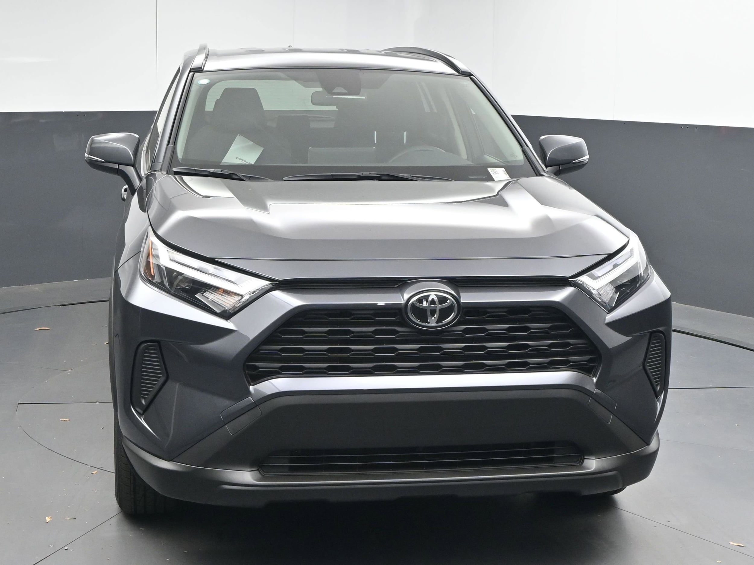 2025 Toyota RAV4 Hybrid XLE SUV