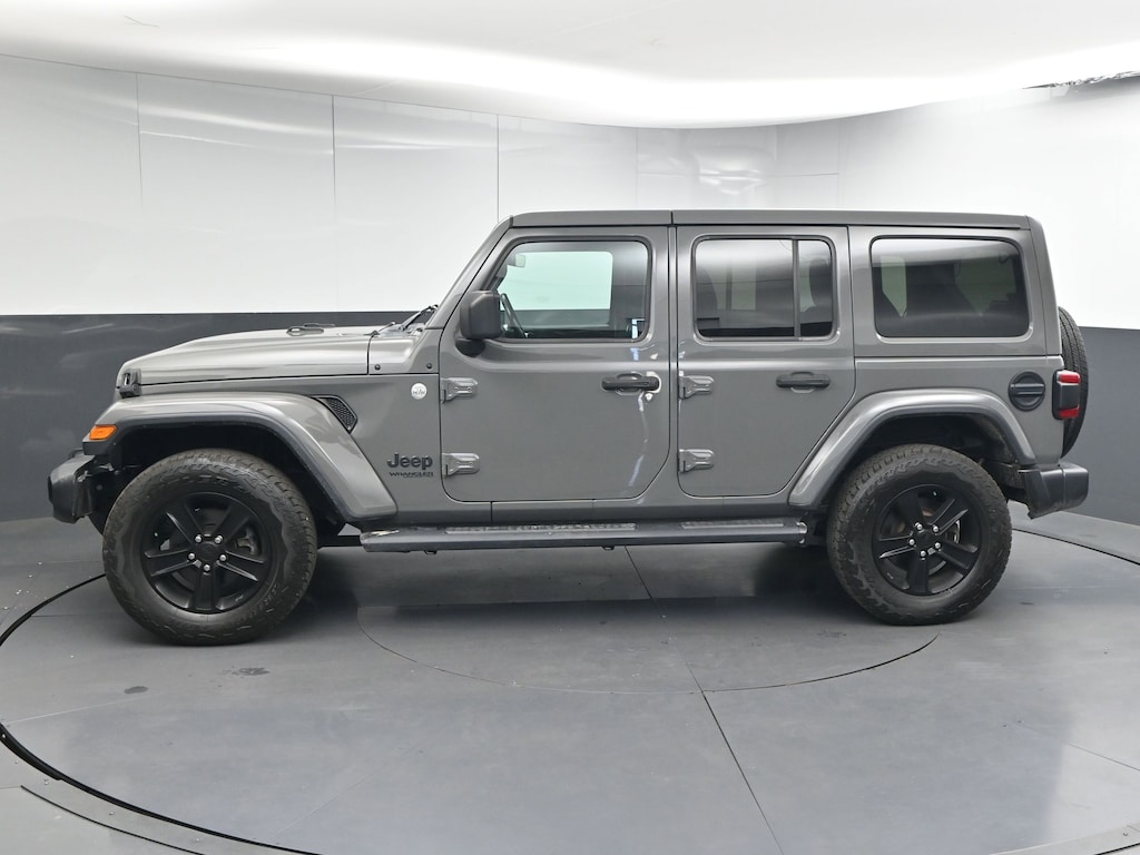 Used 2020 Jeep Wrangler Unlimited Sahara SUV