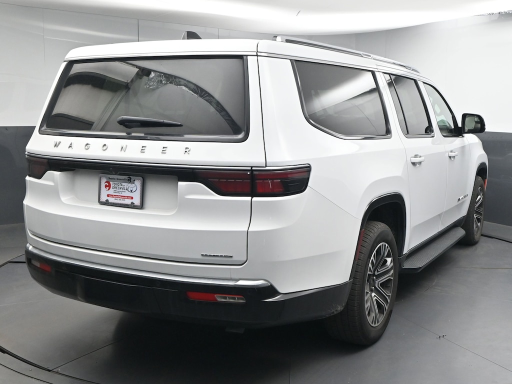 Used 2024 Jeep Wagoneer L Series II SUV