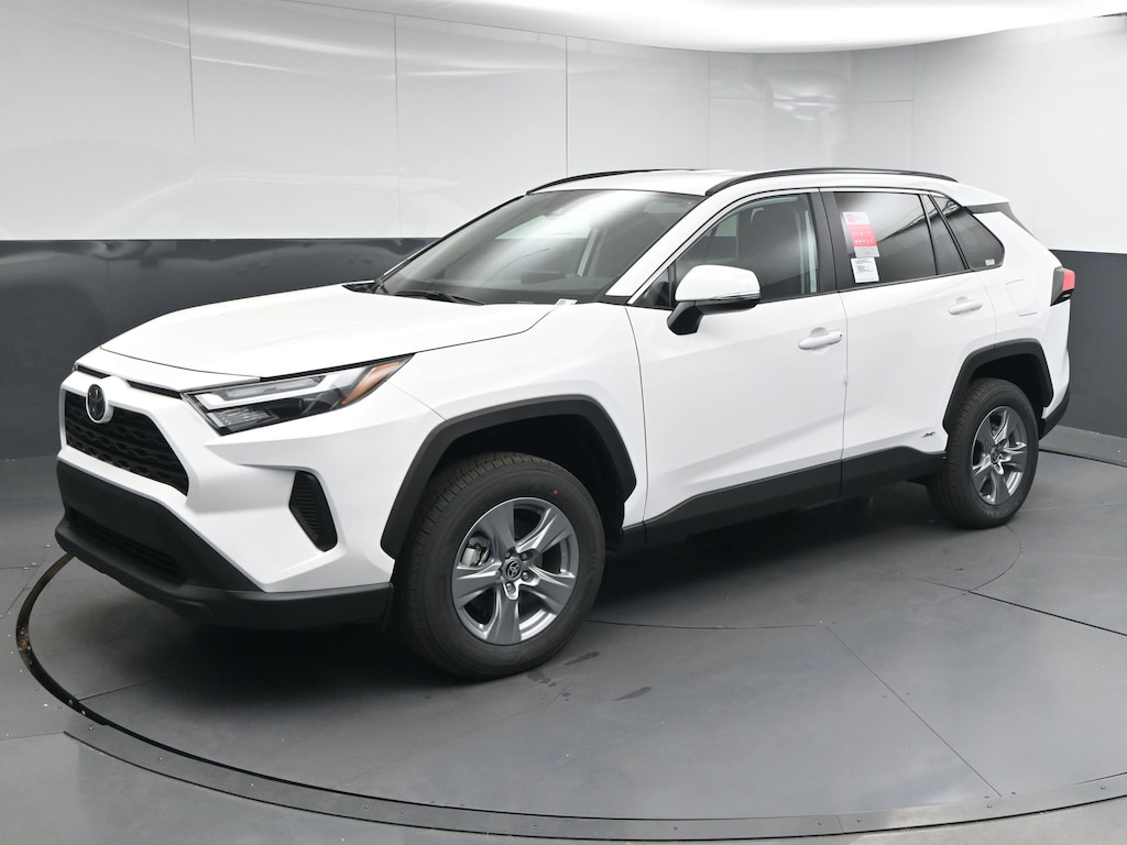 New 2025 Toyota RAV4 Hybrid XLE SUV