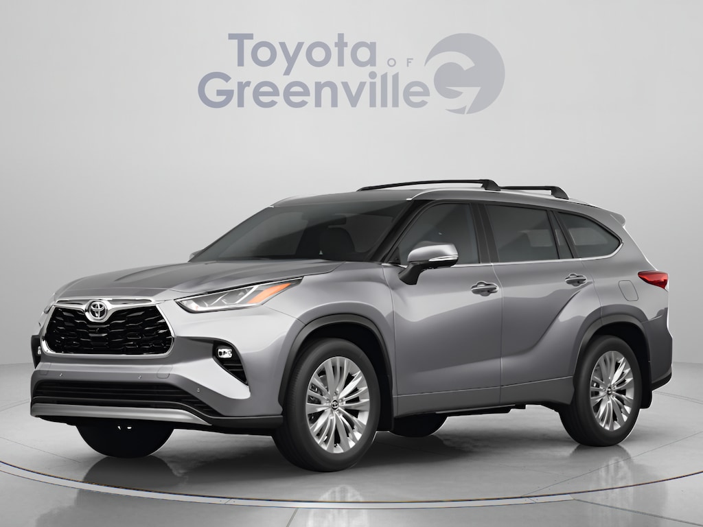 Used 2025 Toyota Highlander LE SUV