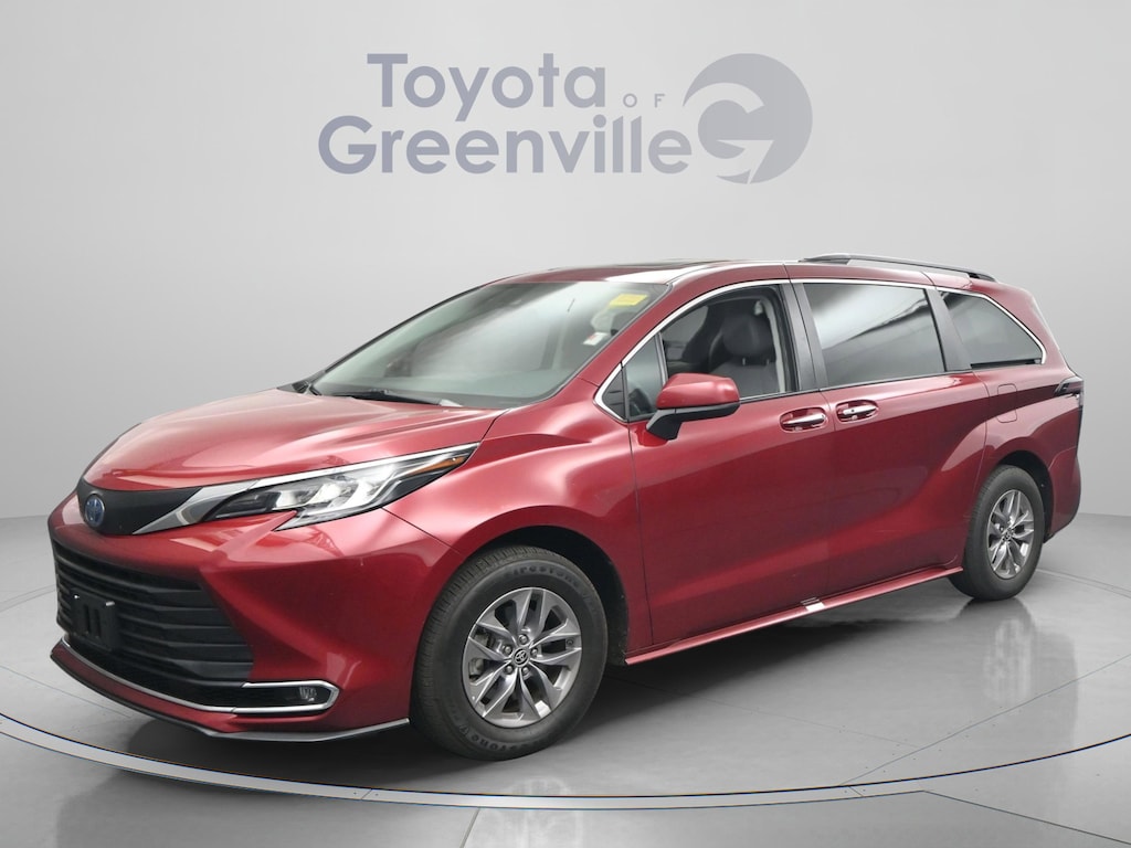 Certified 2023 Toyota Sienna XLE 8 Passenger Van Passenger Van