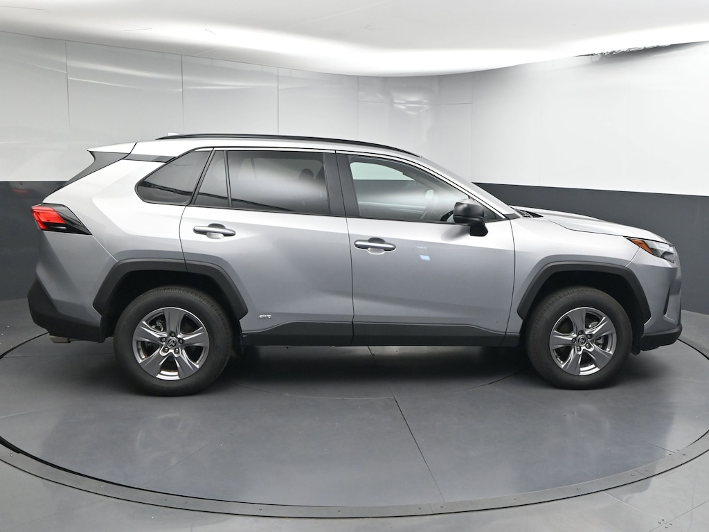 Used 2025 Toyota RAV4 Hybrid LE SUV