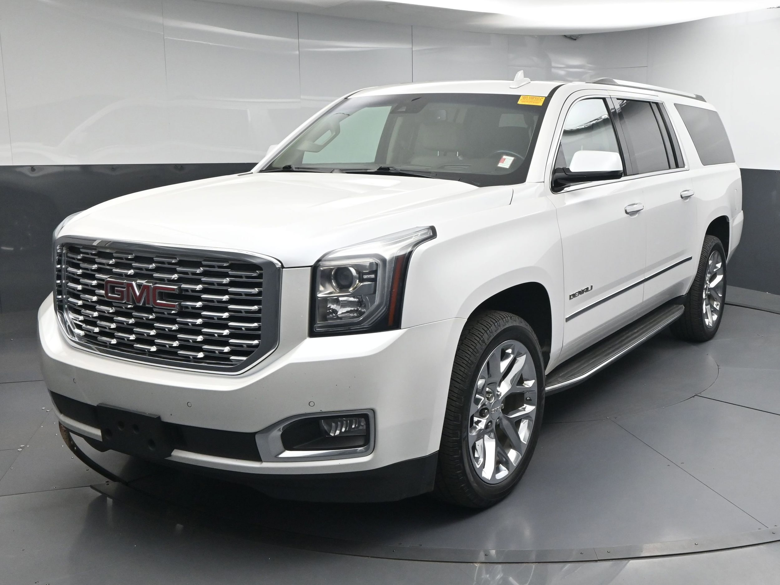 2018 GMC Yukon Denali AWD's photo