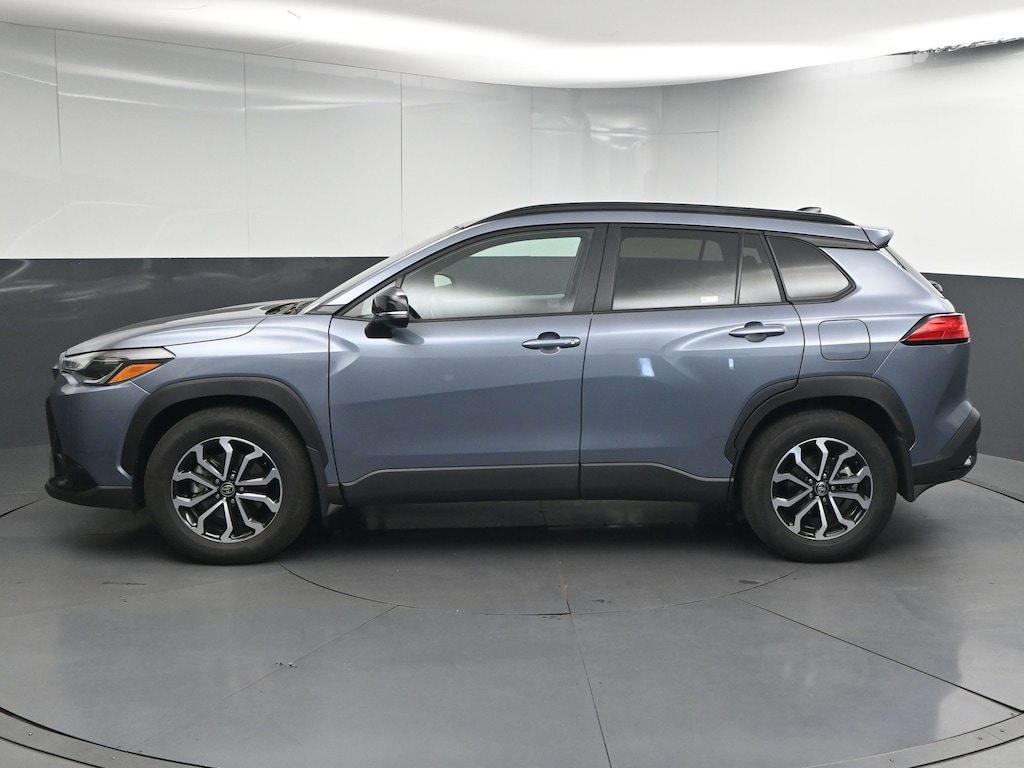 Used 2025 Toyota Corolla Cross Hybrid SE SUV