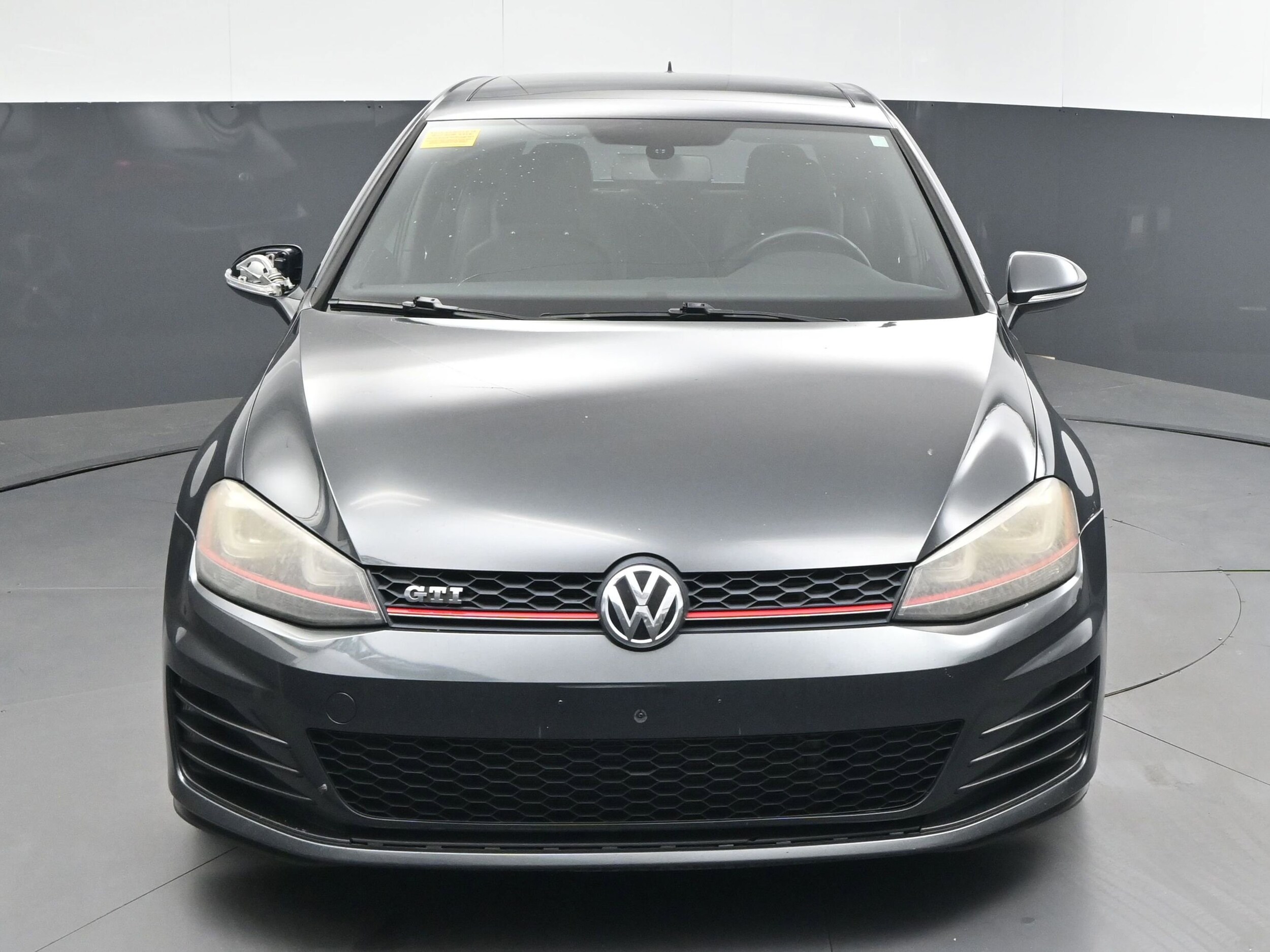 2015 Volkswagen Golf GTI Autobahn photo 2