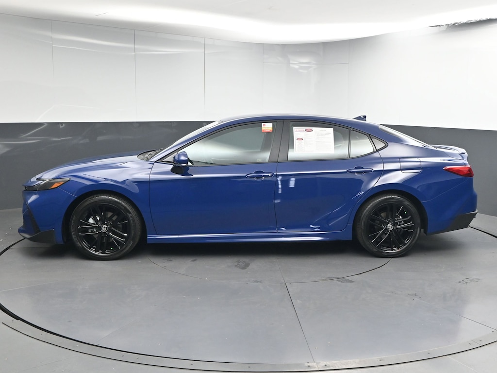 Certified 2025 Toyota Camry SE Sedan