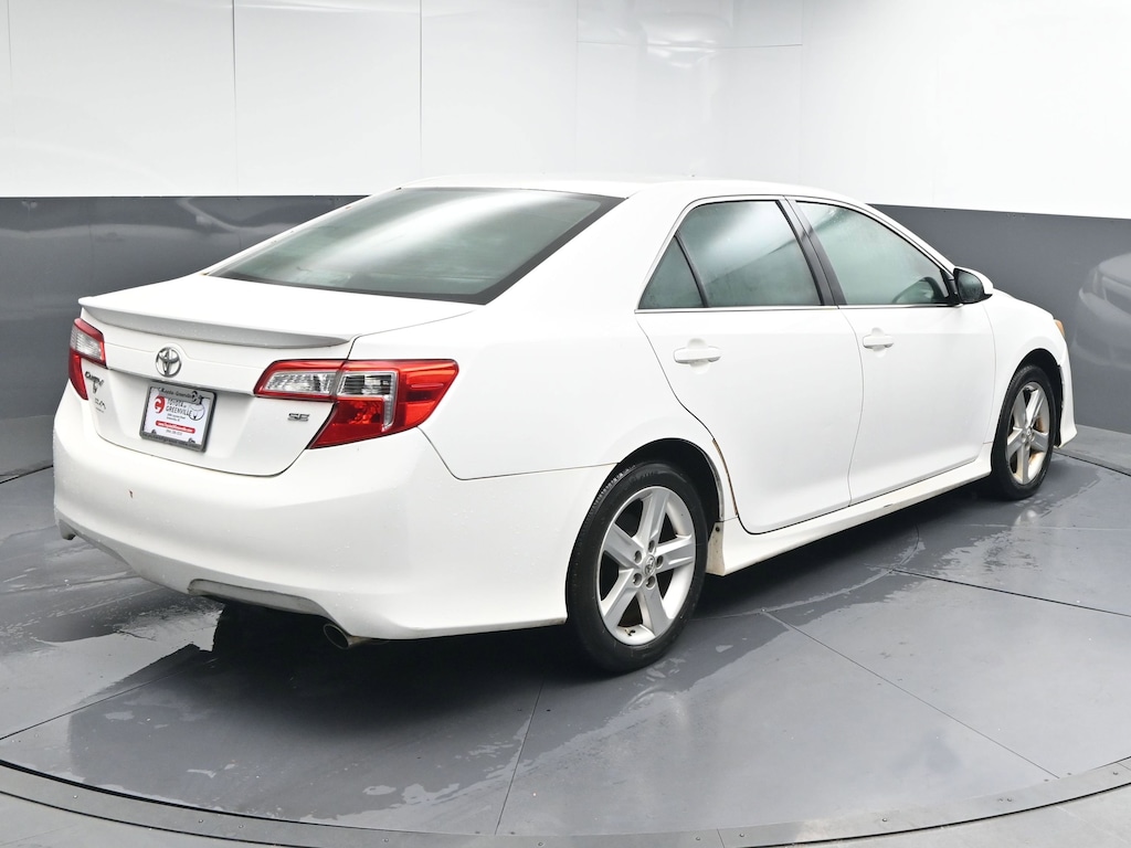 Used 2014 Toyota Camry L Sedan