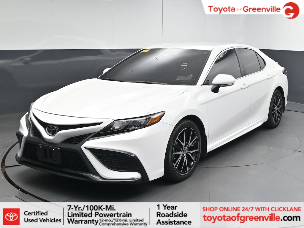 Used 2023 Toyota Camry SE Sedan