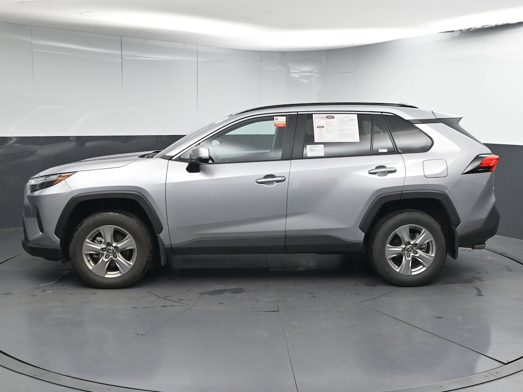Used 2025 Toyota RAV4 XLE SUV