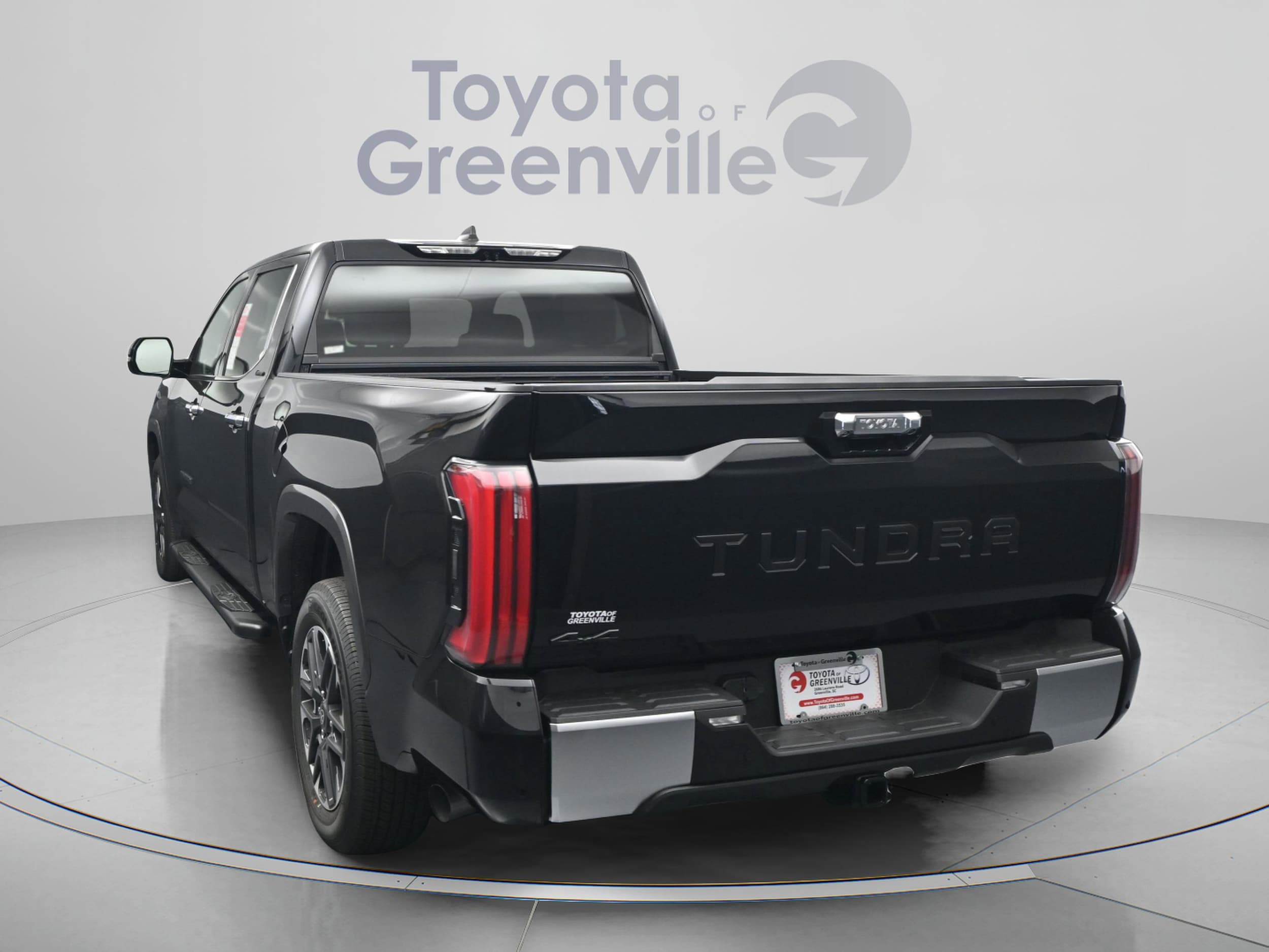 2026 Toyota Tundra Limited - Photo 9