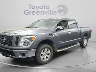 2017 Nissan Titan SV Truck Crew Cab