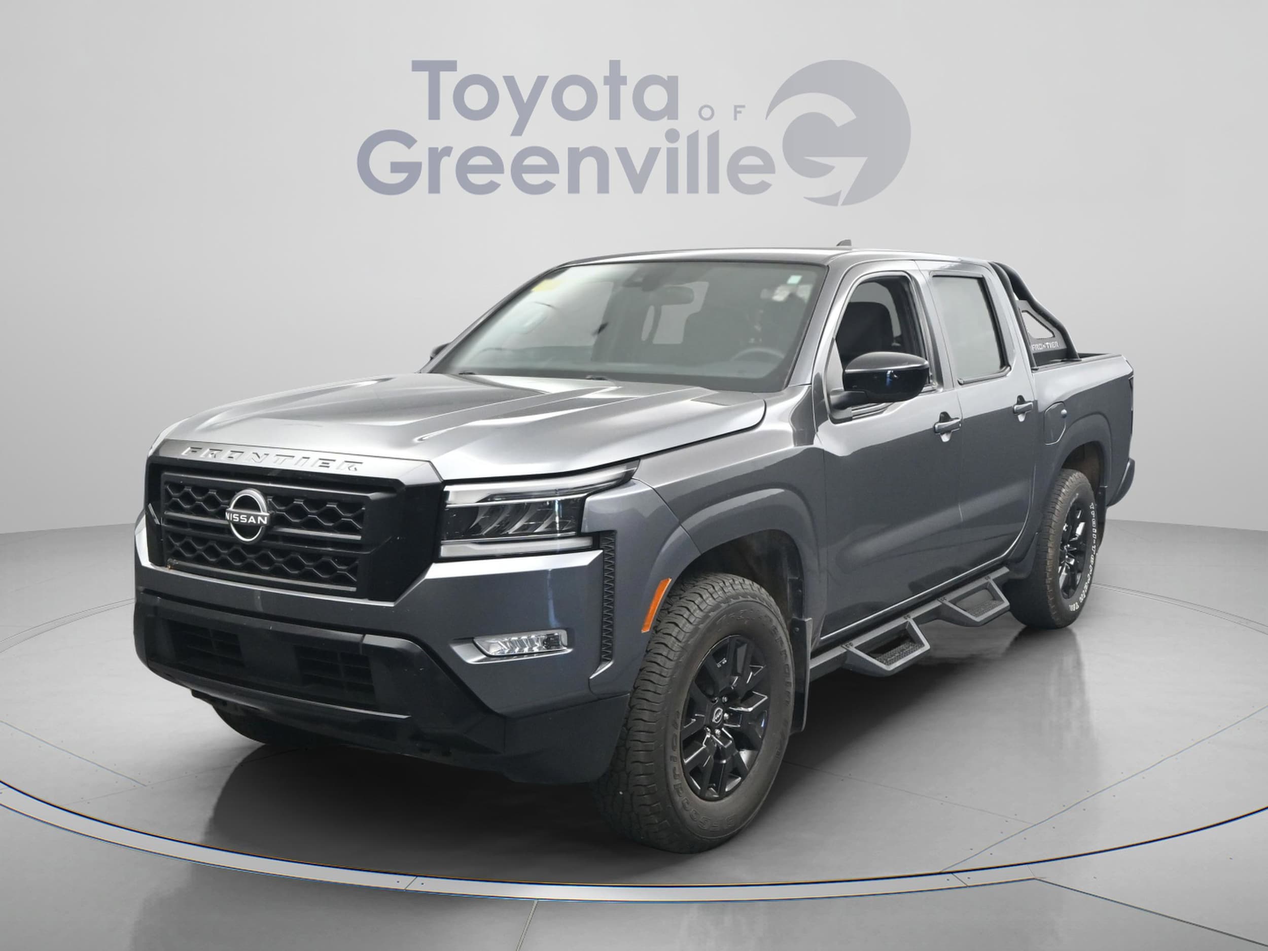 2023 Nissan Frontier SV Crew Cab 4X4 SWB's photo
