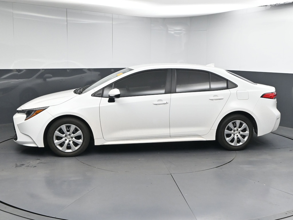 Used 2023 Toyota Corolla LE Sedan