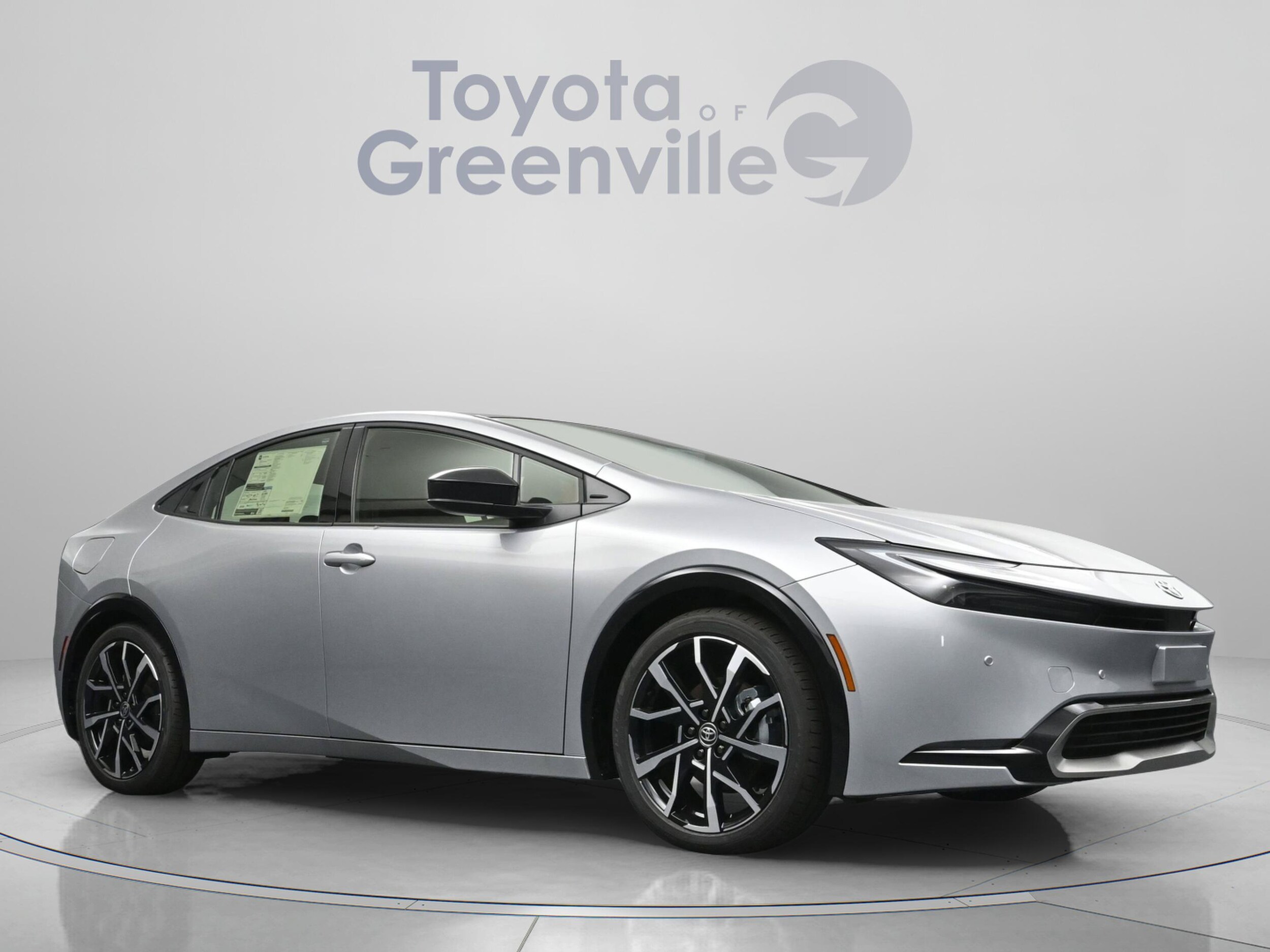 2025 Toyota Prius XSE - Photo 18