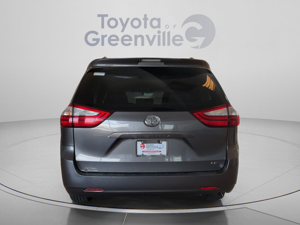 Used 2015 Toyota Sienna LE Van