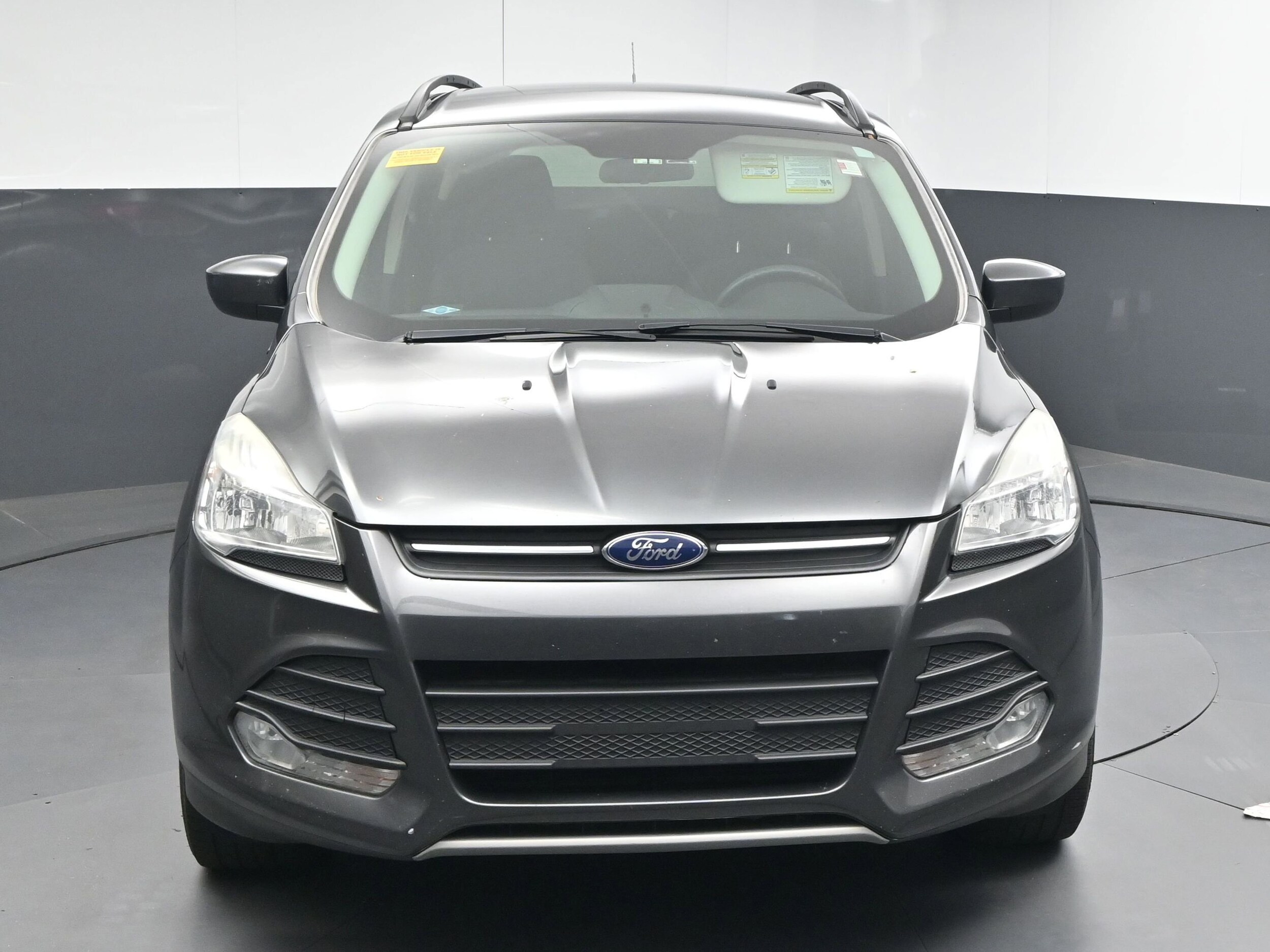 2016 Ford Escape SE photo 2