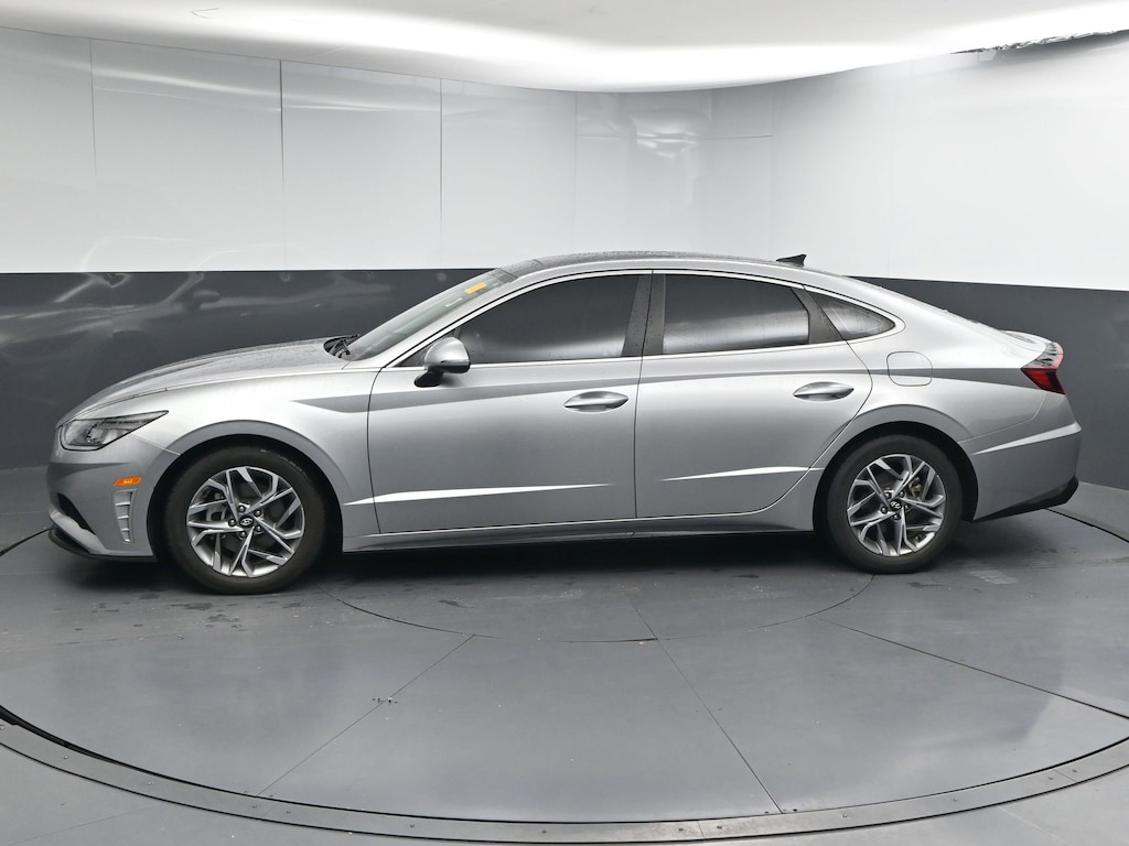 Used 2020 Hyundai Sonata SEL Sedan