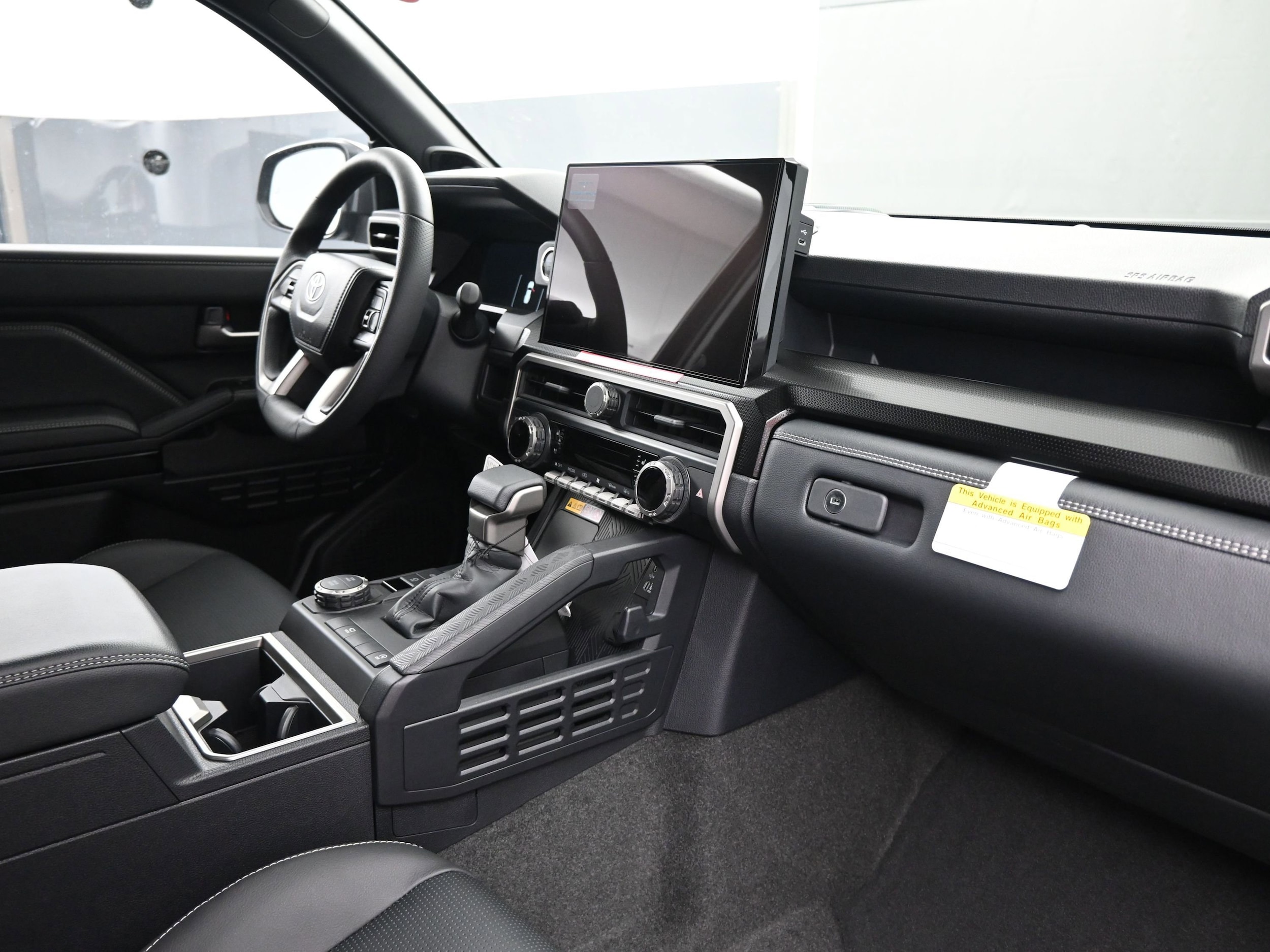 2025 Toyota 4Runner Limited - Photo 20