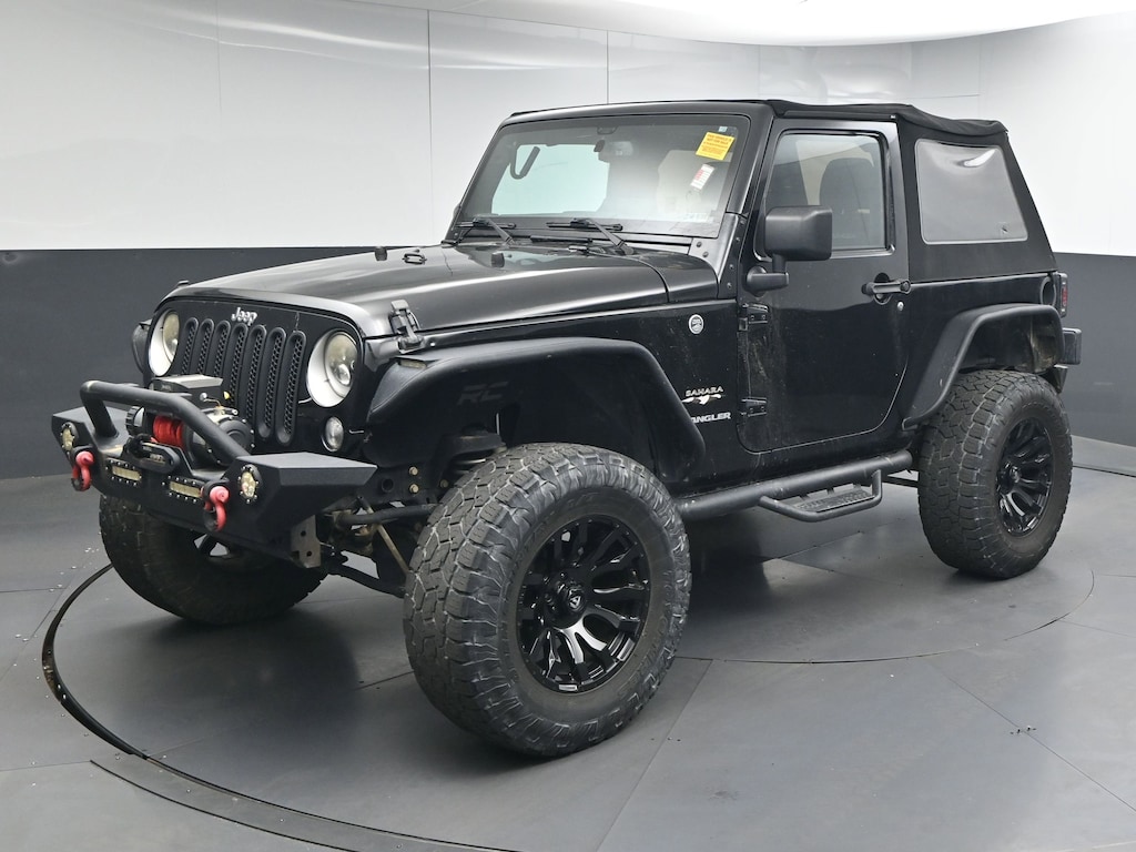 Used 2017 Jeep Wrangler JK Sahara 4x4 SUV